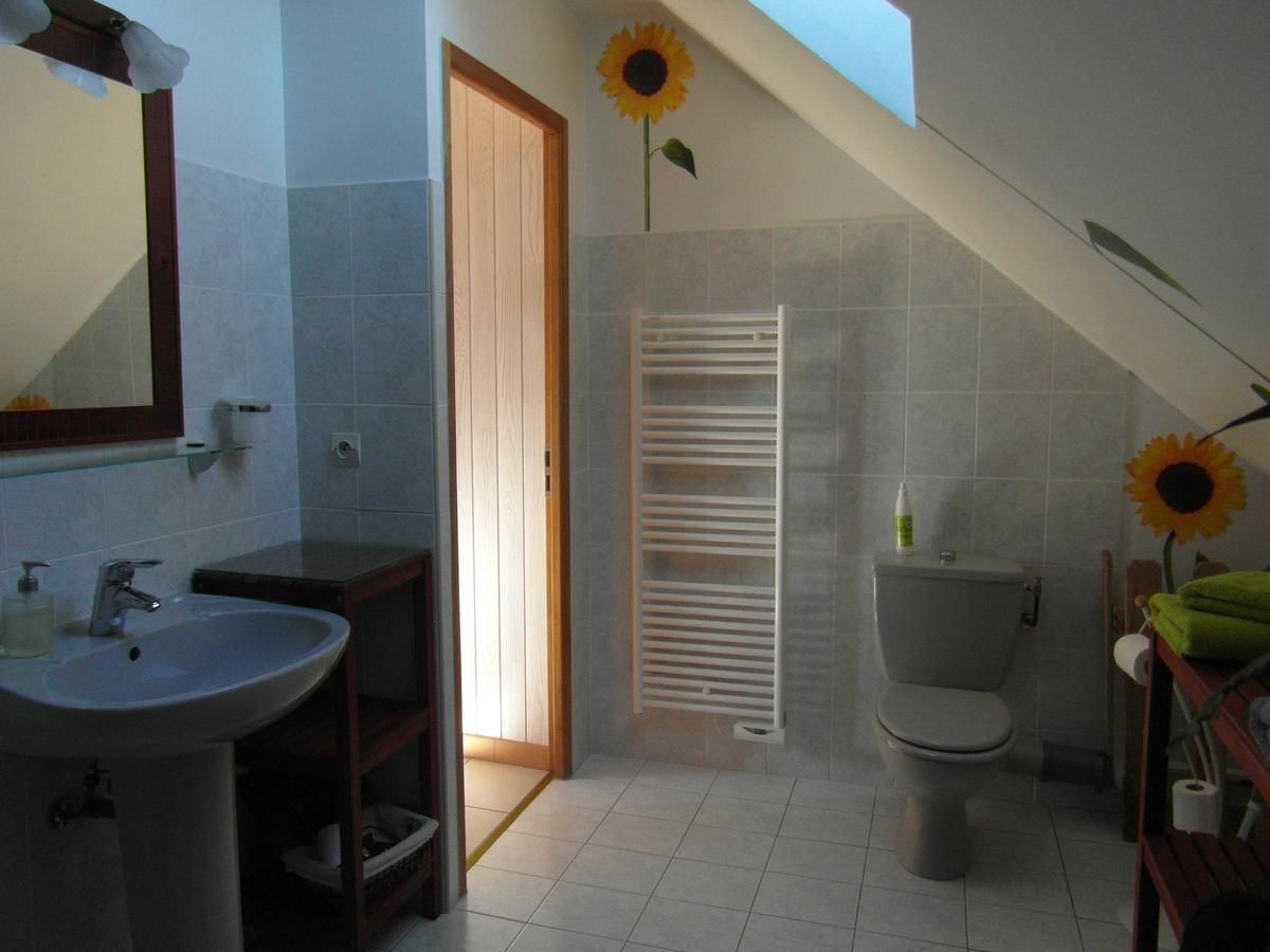 Au Vieux Tilleul Bed & Breakfast Veynes Exterior photo